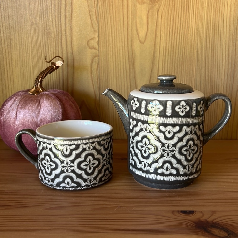 STOKES tea service for one mini teapot & cup set. Stoneware